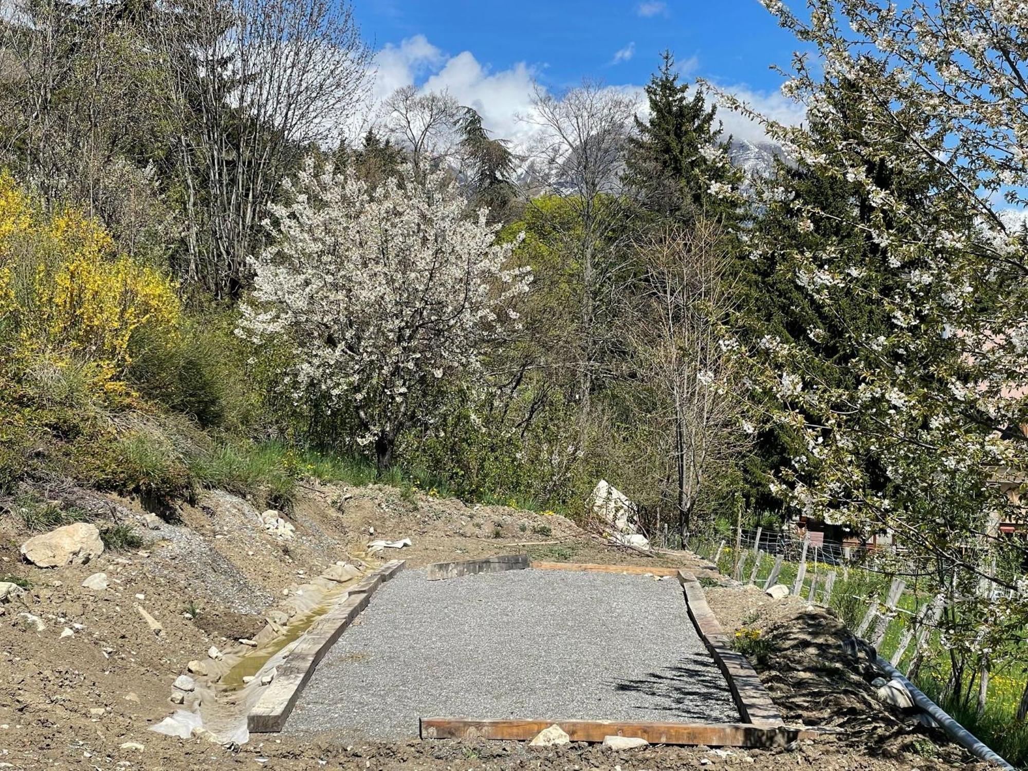 Gite Confort 15 Couchages, Vue Panoramique Montagne Hautes Alpes, Terrasses Embrun Exteriör bild
